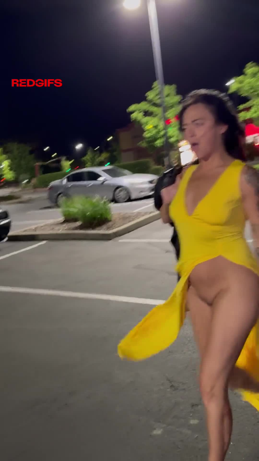 Flashing my puss puss in my new dress. And YES, it felt AMAZING!
