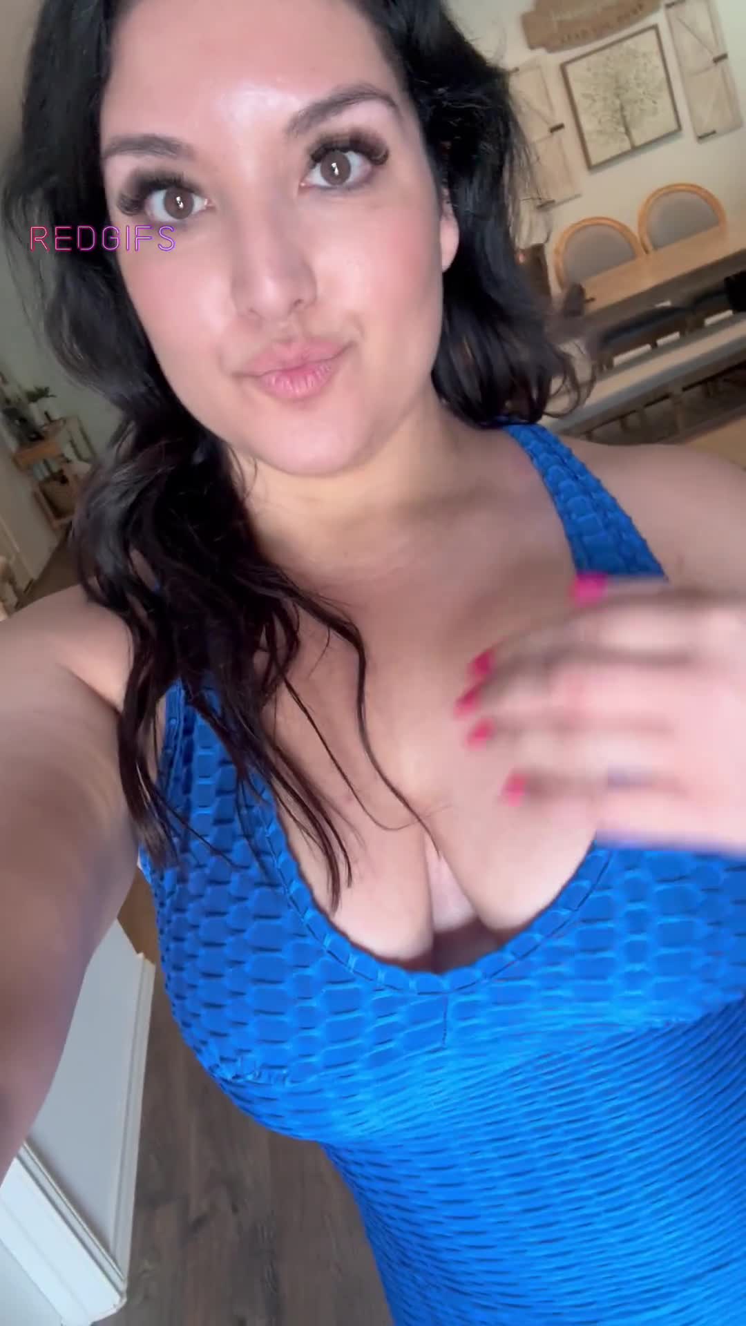 These MILF tits are just asking to be sucked