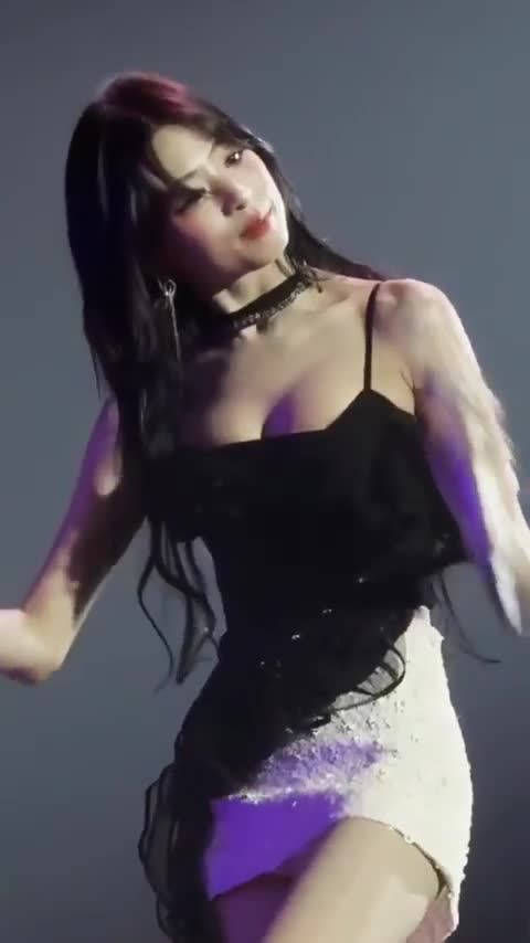 BABYMONSTER - AHYEON