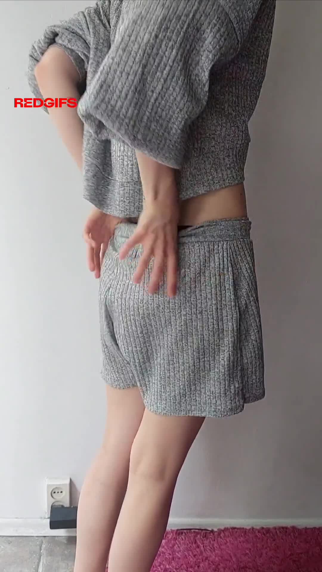 Isn’t this the cutest little butt you’ve ever seen?