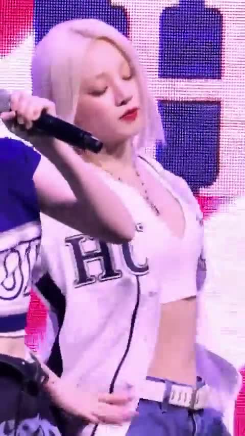 Yuqi - I-DLE